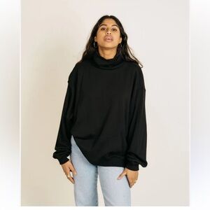 Jackson Rowe Womens' Jupiter Turtleneck - Black